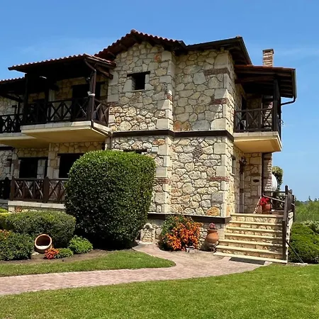 Villa Traditional Stone Rokosini