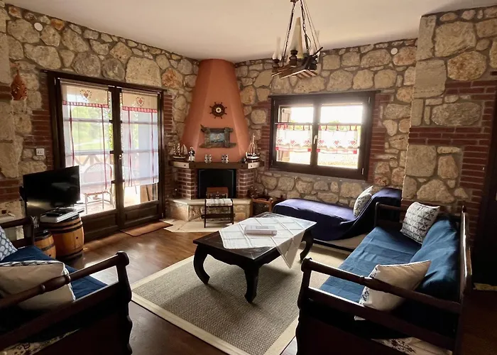 Villa Traditional Stone Rokosini *